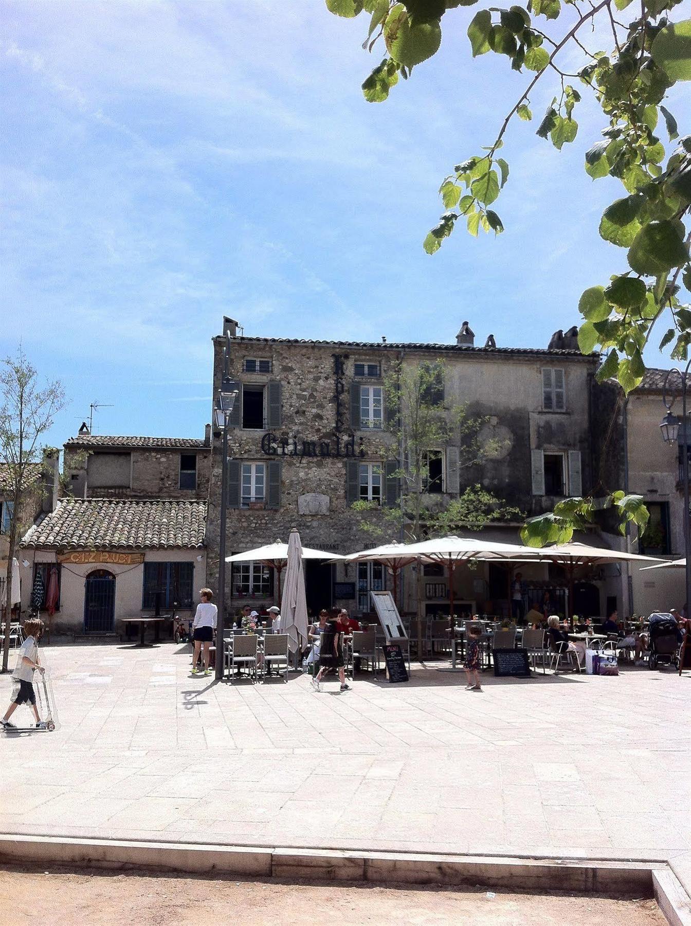 Hôtel Grimaldi Cagnes-sur-Mer Exterior foto