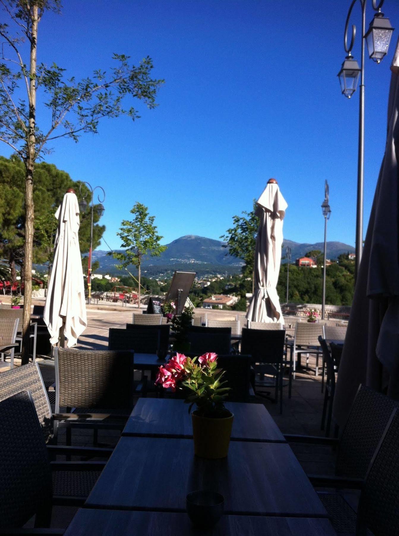 Hôtel Grimaldi Cagnes-sur-Mer Exterior foto